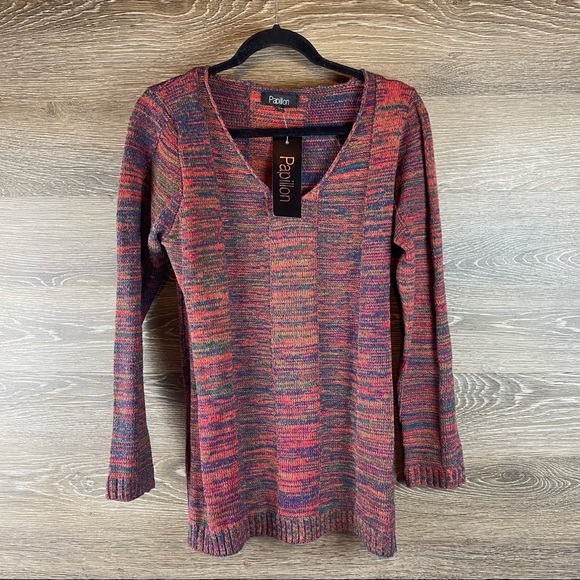 papillon Sweaters - Papillon Vneck Knit pullover NWT